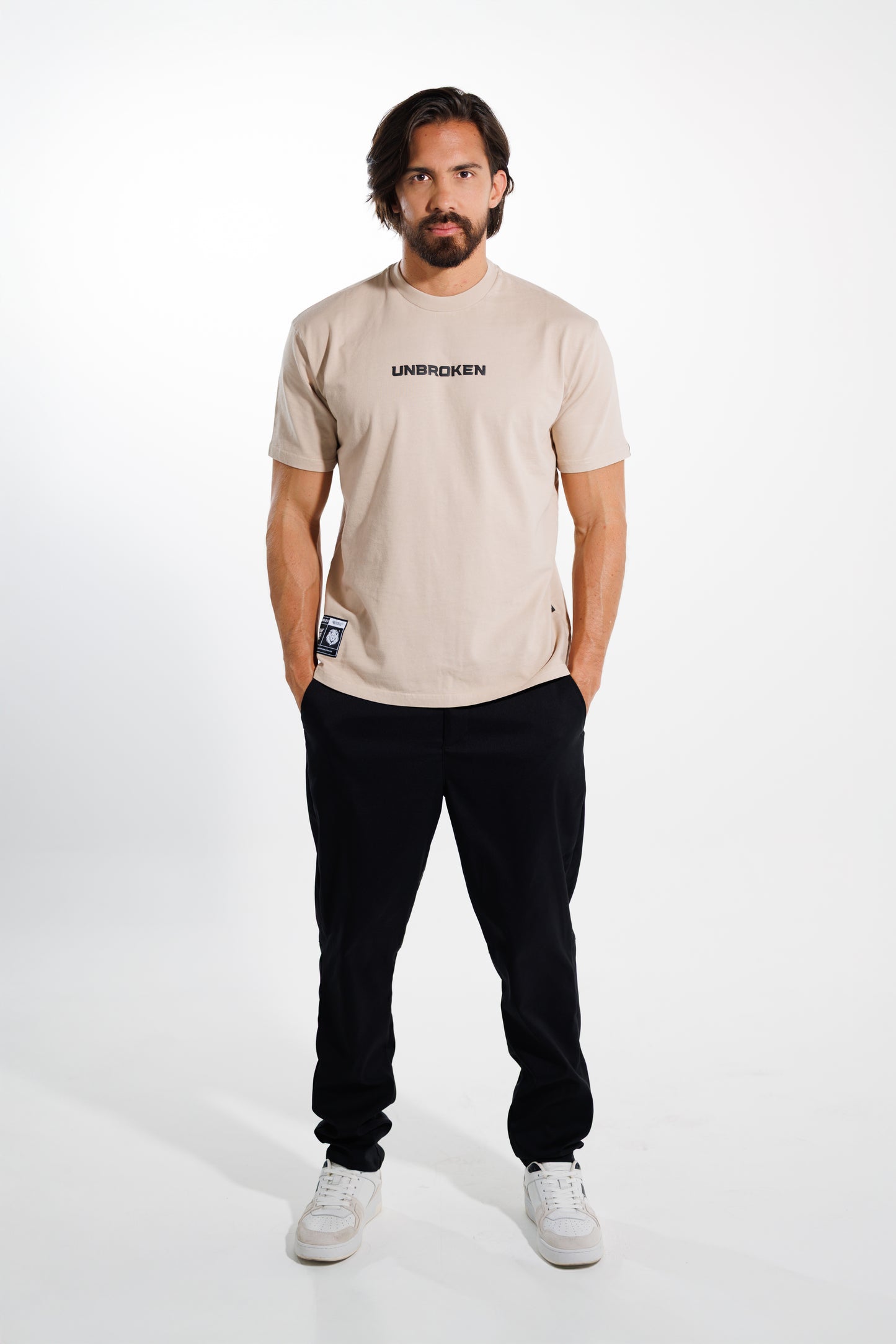 Camiseta Classic 250 gramos Semi-Oversize: Más que un básico -Beige
