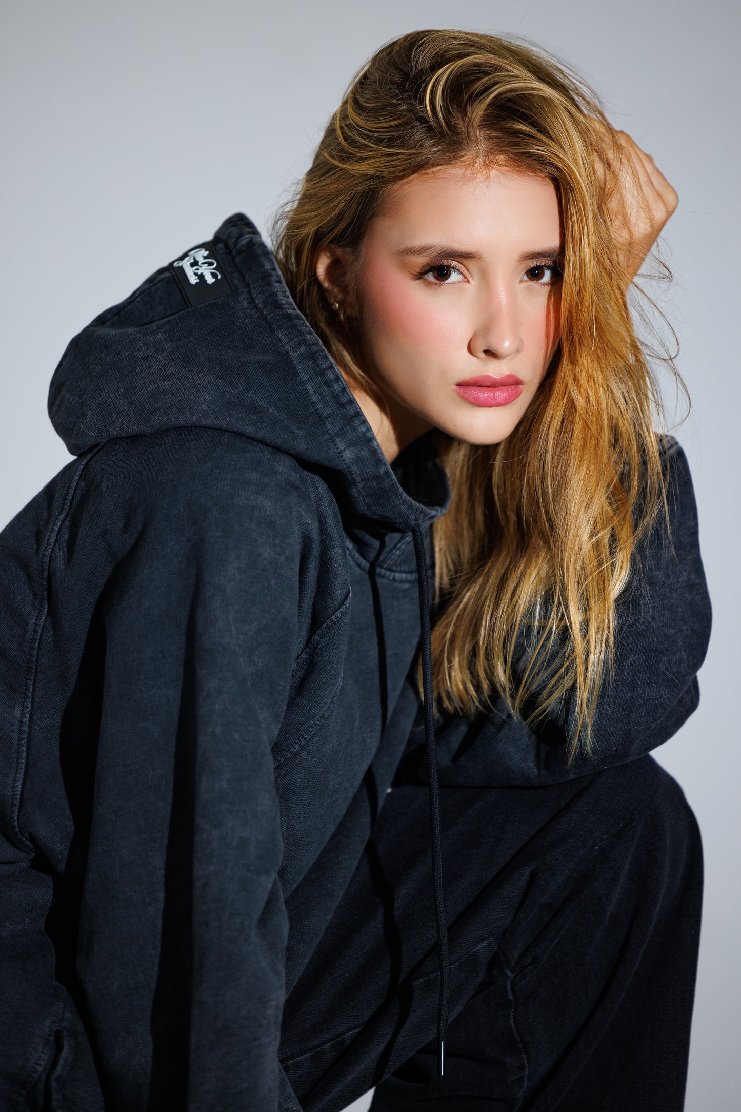 Hoodie Unbroken Classic - Black Acid Wash - Women