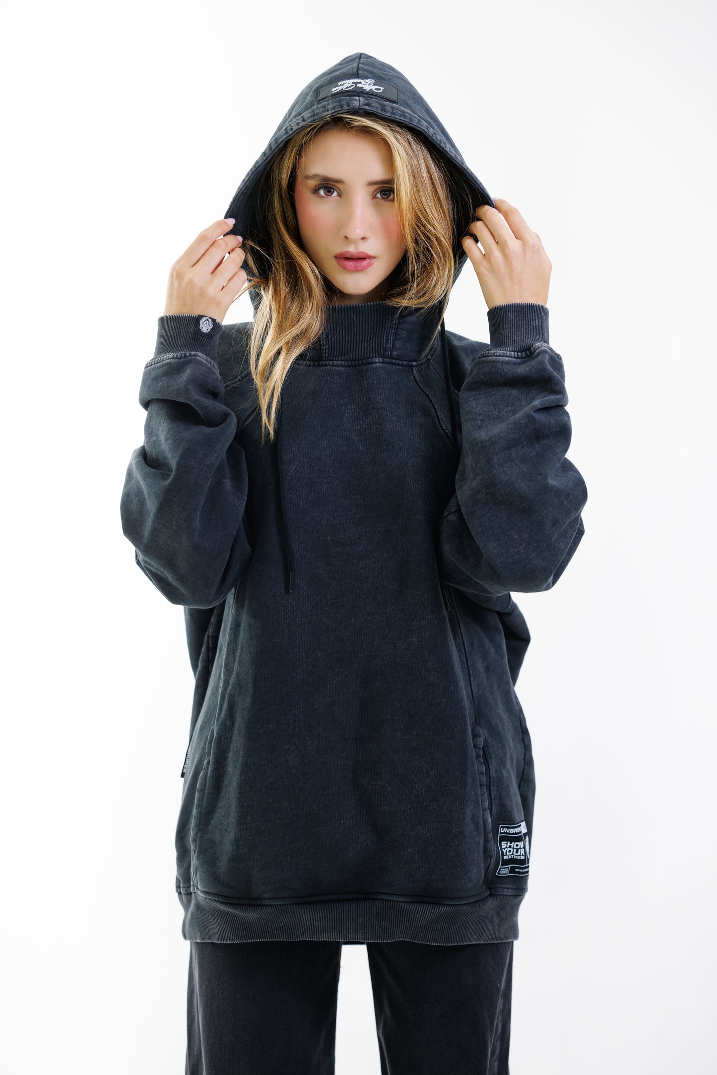 Hoodie Unbroken Classic - Black Acid Wash - Women