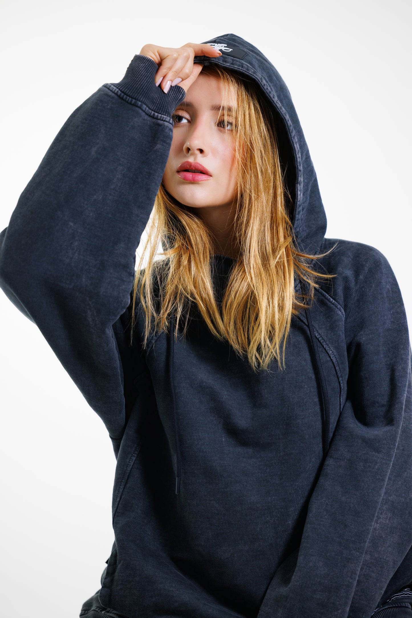 Hoodie Unbroken Classic - Black Acid Wash - Women