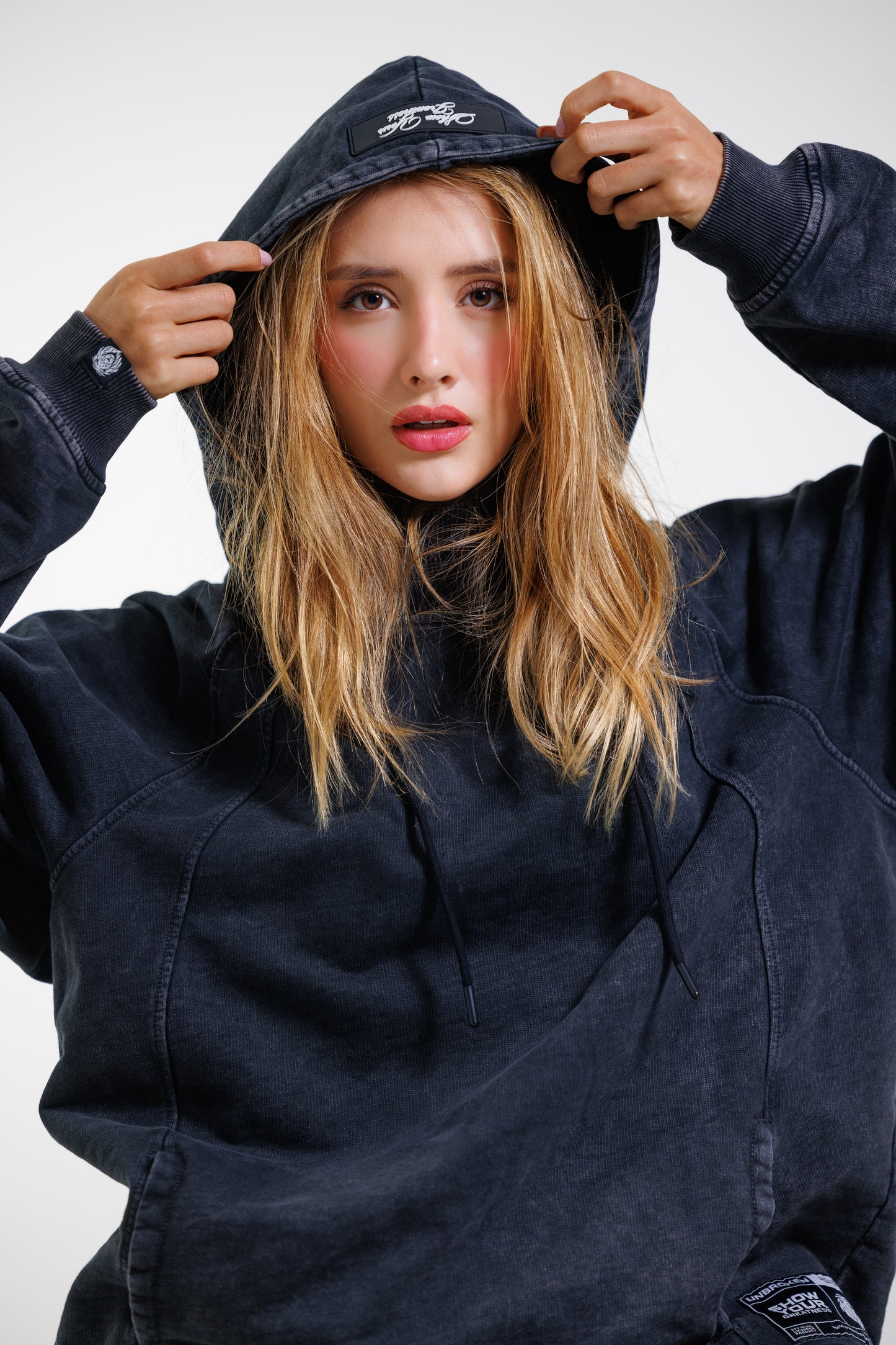 Hoodie Unbroken Classic - Black Acid Wash - Women