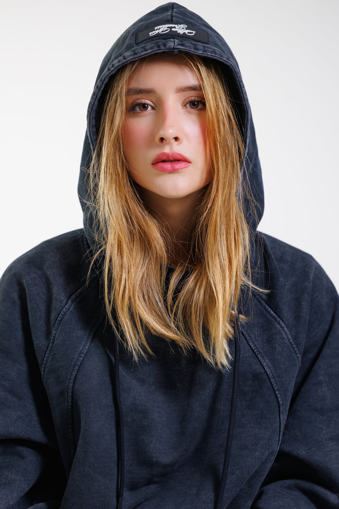 Hoodie Unbroken Classic - Black Acid Wash - Women