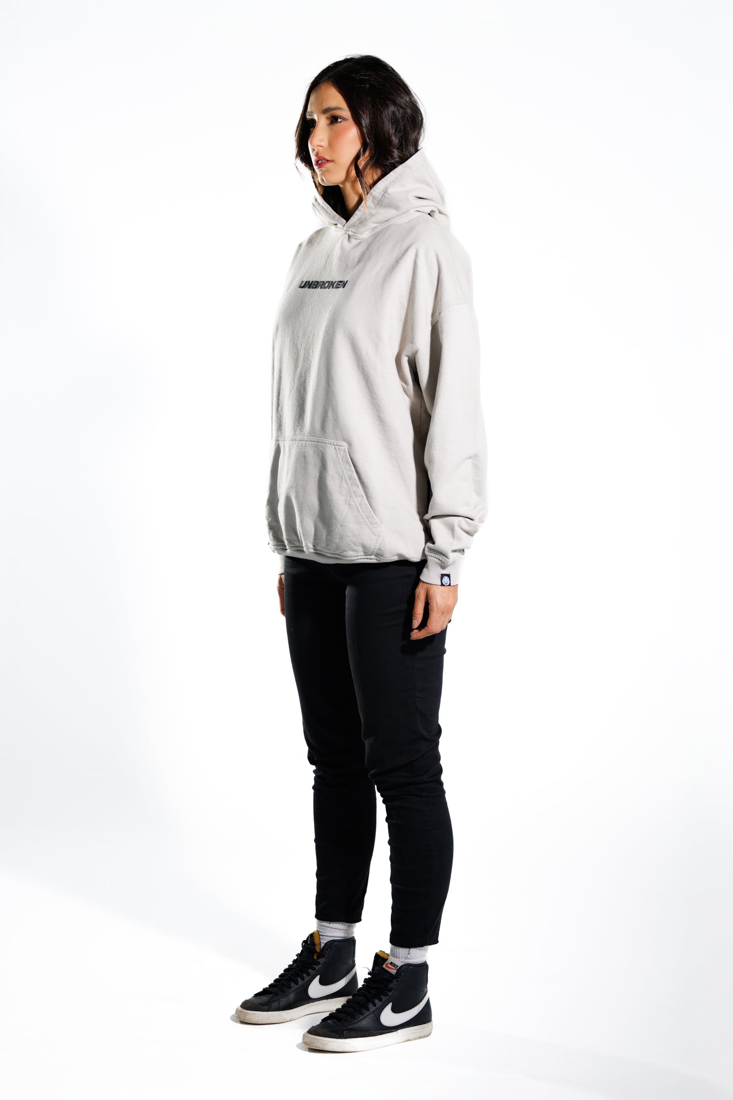 Hoodie 305 gramos Classic: 100% Algodón