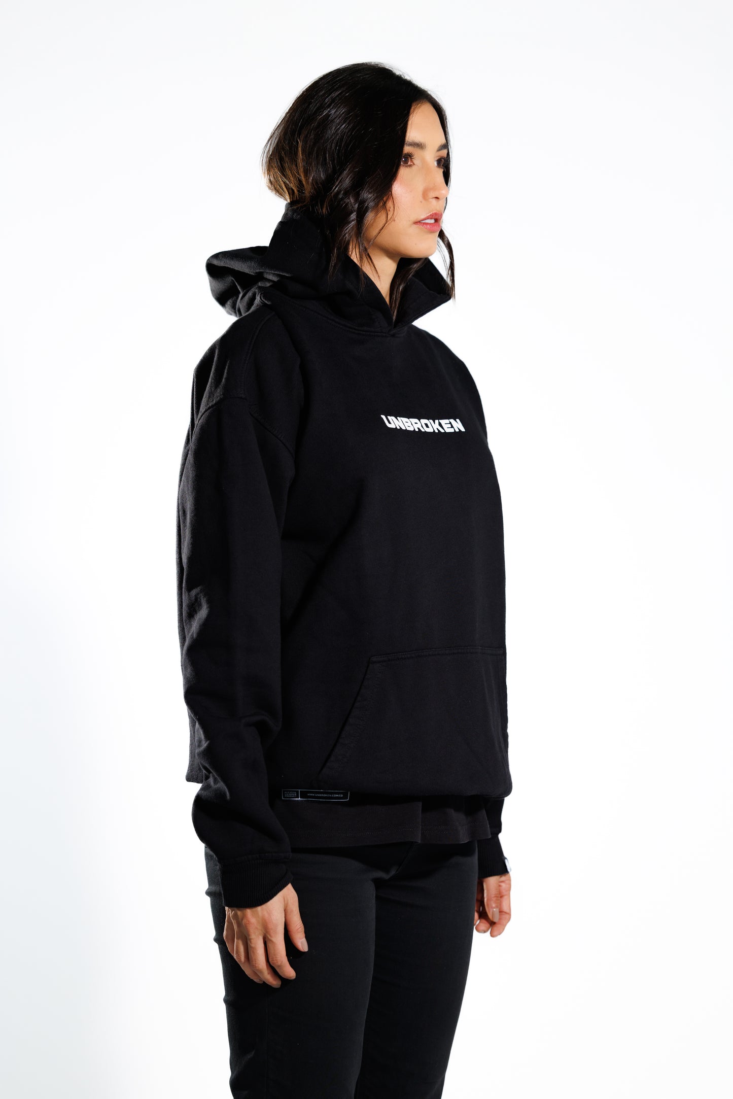 Hoodie 375 gramos: 100% Algodón peruano - lateral