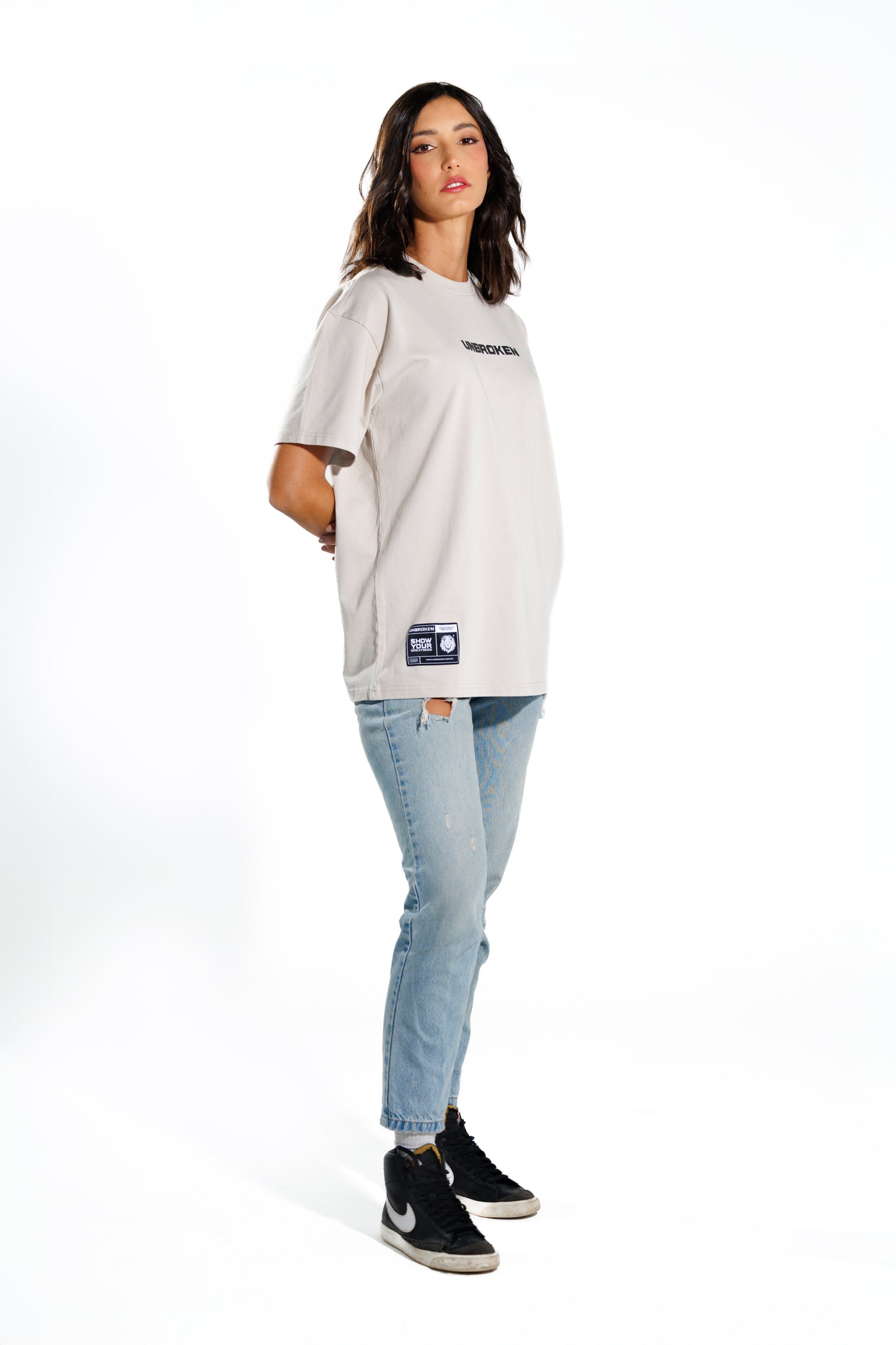 Camiseta Classic 200 gramos Semi-Oversize: Más que un básico - Beige