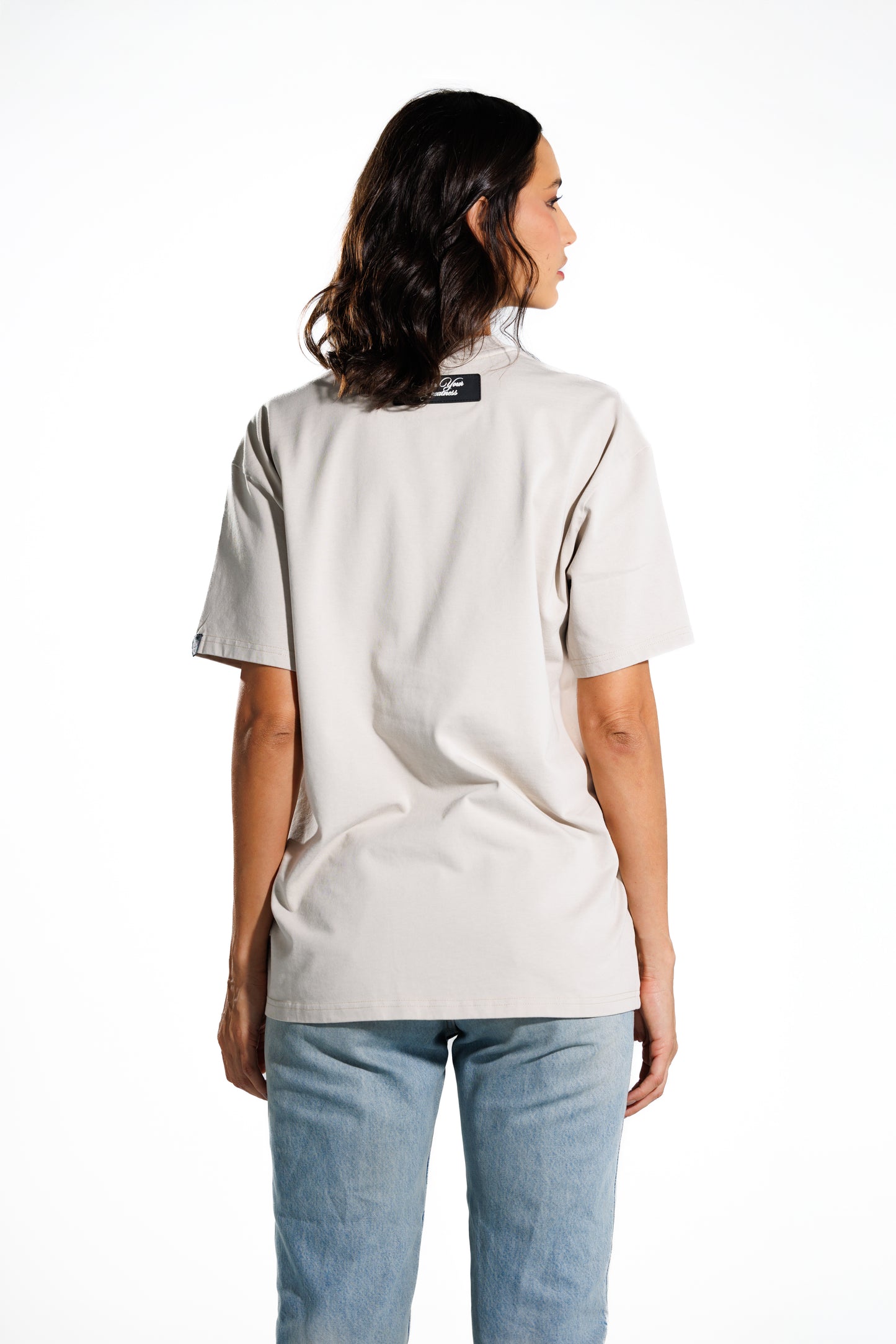 Camiseta Classic 200 gramos Semi-Oversize: Más que un básico - Beige