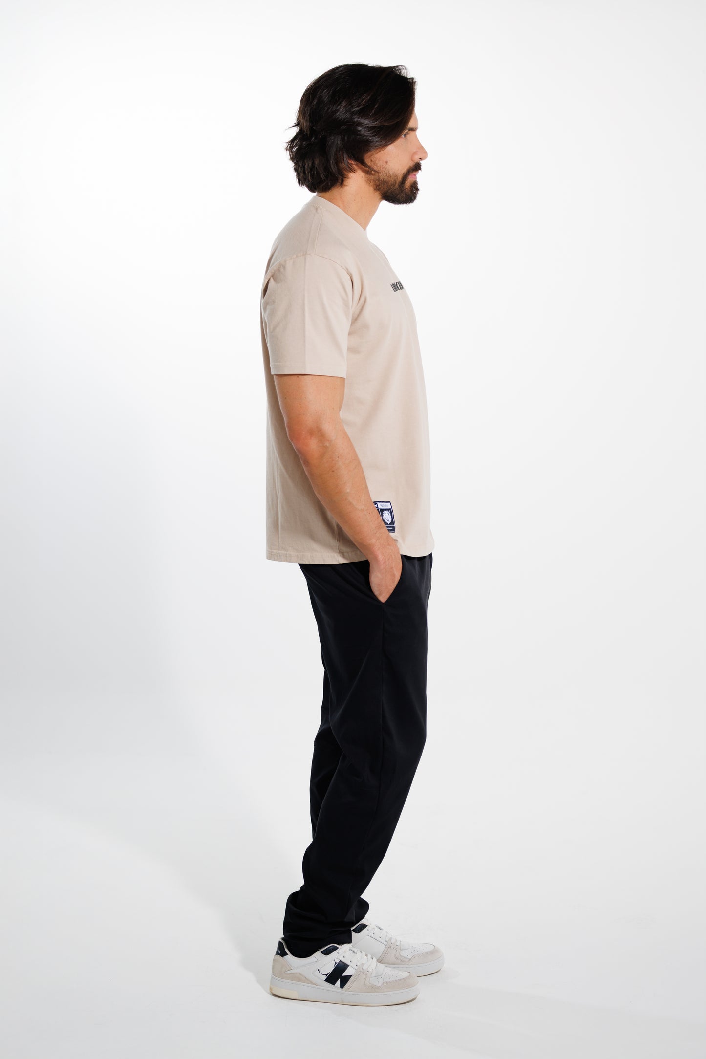 Camiseta Classic 250 gramos Semi-Oversize: Más que un básico -Beige
