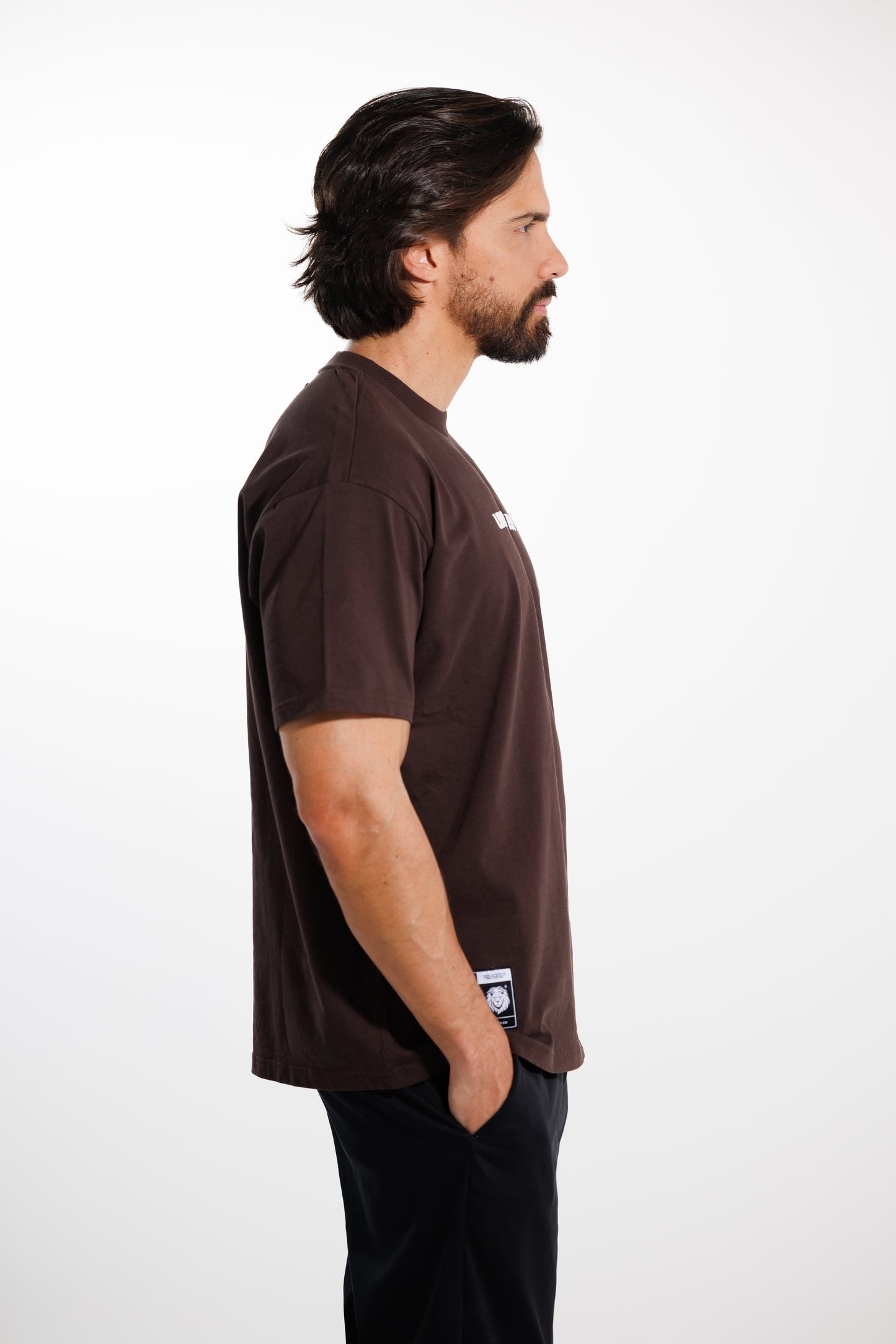 Camiseta Classic 250 gramos Semi-Oversize: Más que un básico -Dark brown
