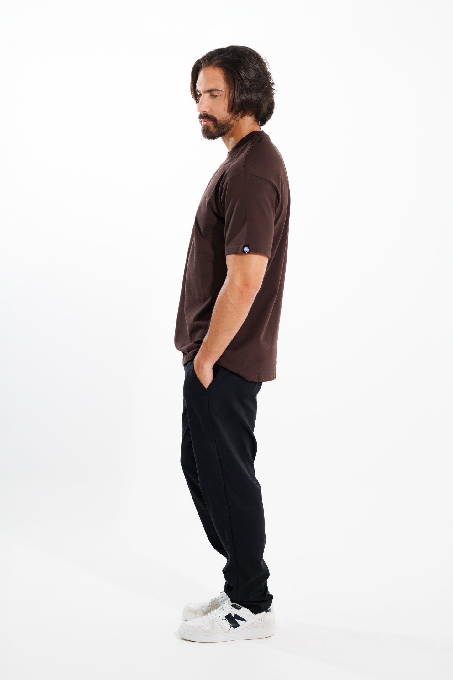 Camiseta Basic 250 gramos Semi-Oversize: Más que un básico - Dark brown