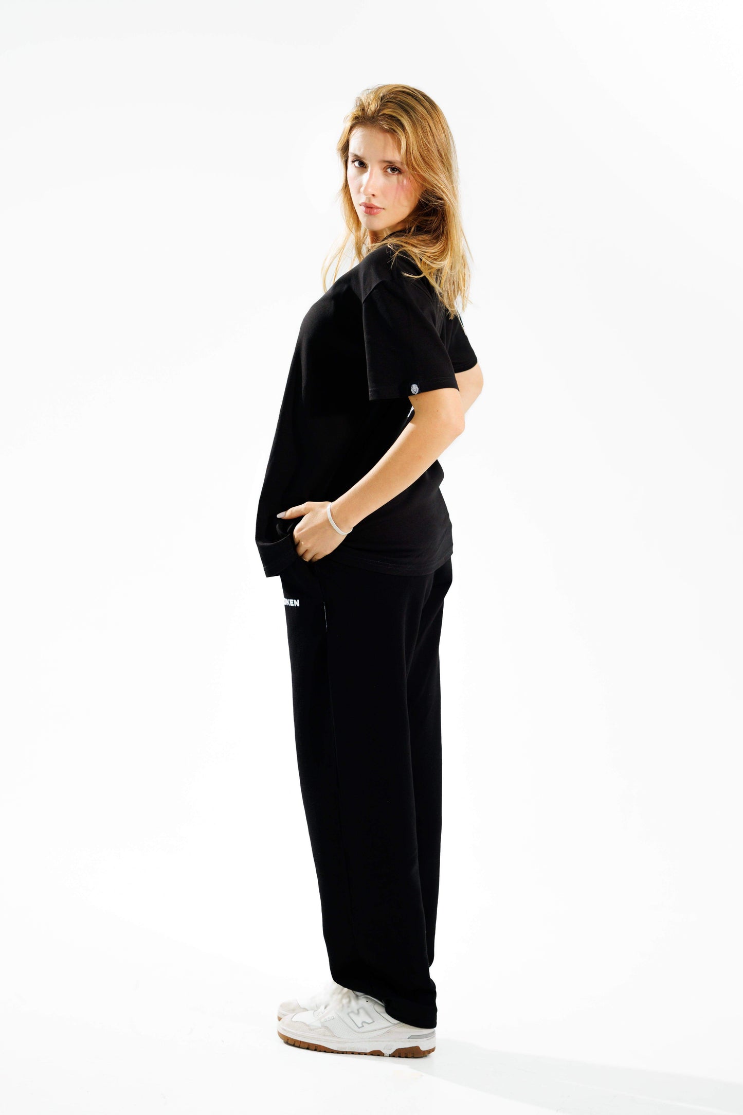 Jogger Essential 375 gramos: 100% Algodón peruano - Unbroken