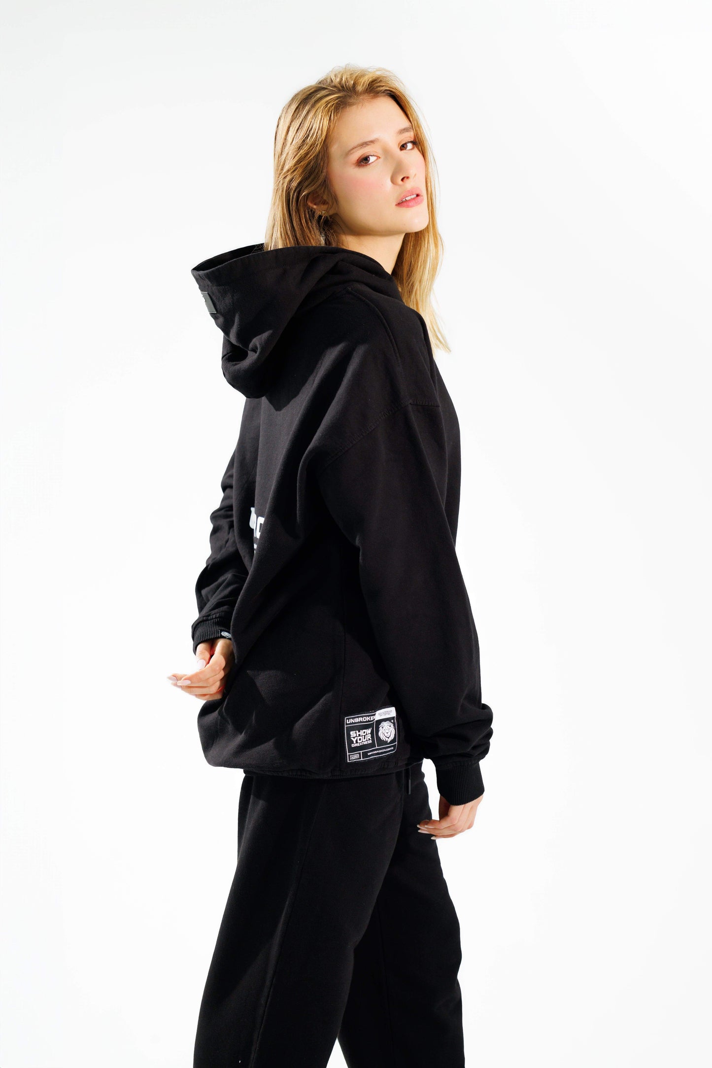 Hoodie 375 gramos New Beginnings:100% Algodón peruano - Unbroken