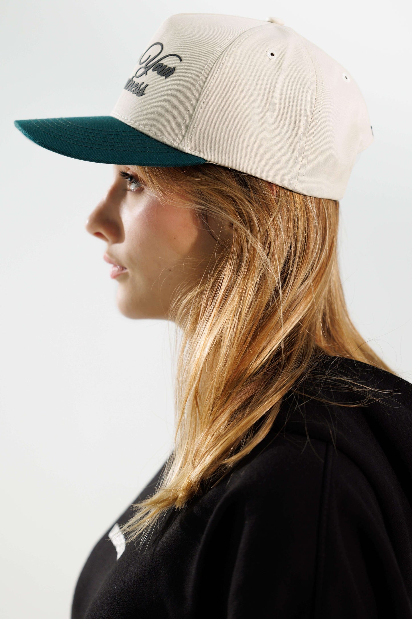Show your greatness Green Cap - Unbroken