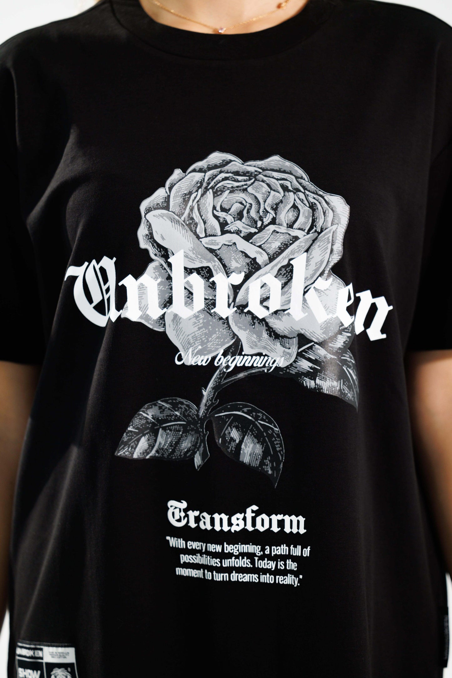 Camiseta regular fit 190 gramos Rose: 100% Algodón peruano - Unbroken