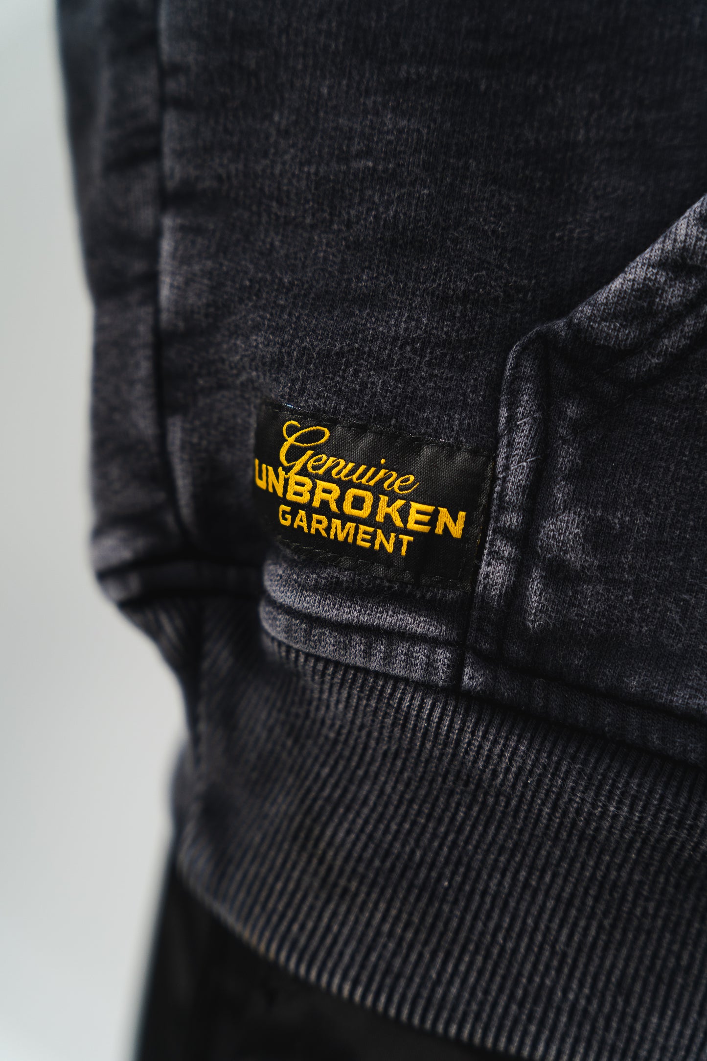 UNBROKEN ZIP HOODIE — HEAVYWEIGHT 420G