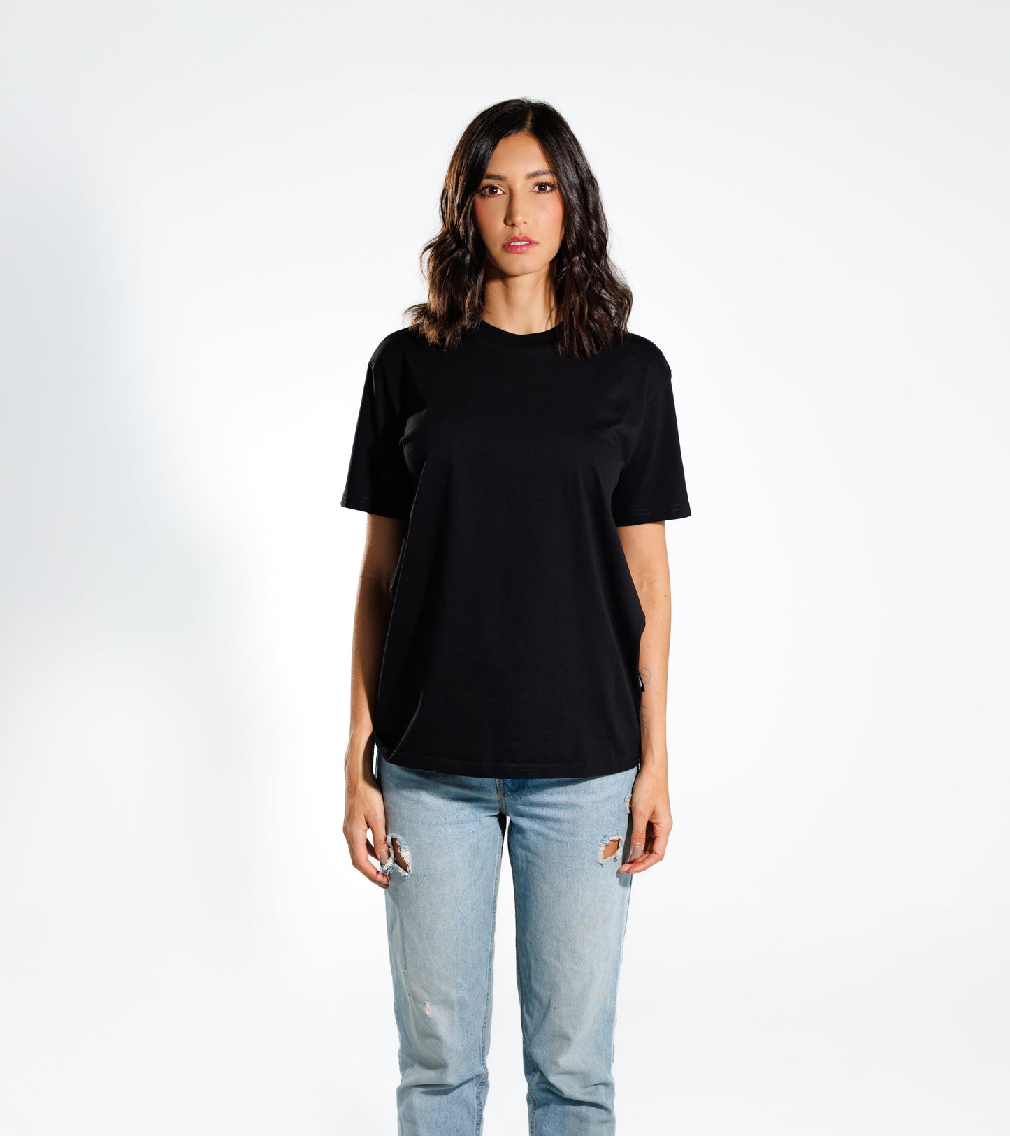 Camiseta mujer  Basic 180 gramos Regular fit: Más que un básico - Black