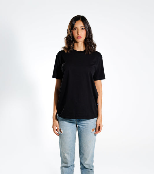 Camiseta mujer  Basic 180 gramos Regular fit: Más que un básico - Black