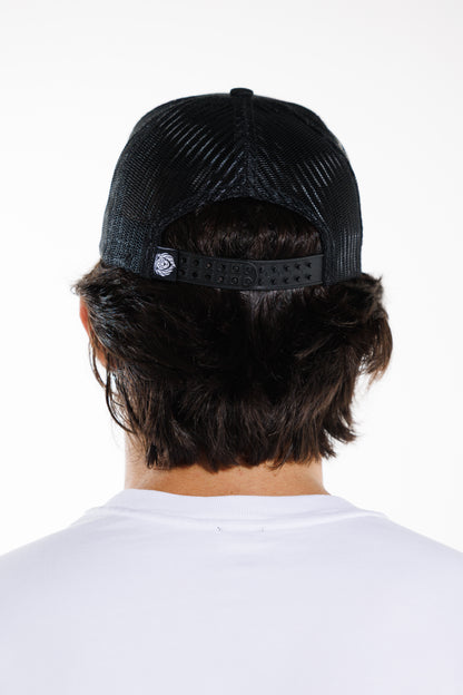 Gorra greatness black - atras