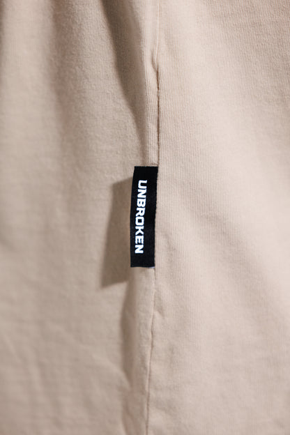 Camiseta Classic 250 gramos Semi-Oversize: Más que un básico -Beige