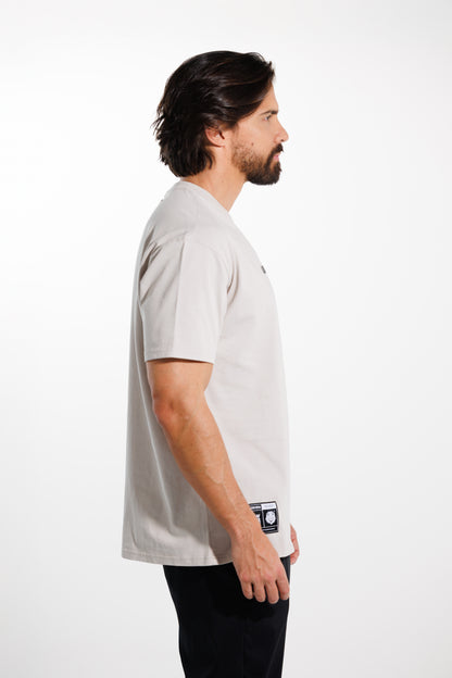 Camiseta Classic 220 gramos Semi-oversize: Más que un básico - Cream