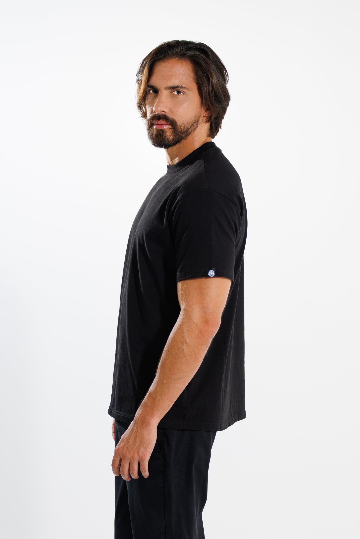 Camiseta Basic 250 gramos Semi-Oversize: Más que un básico - Black