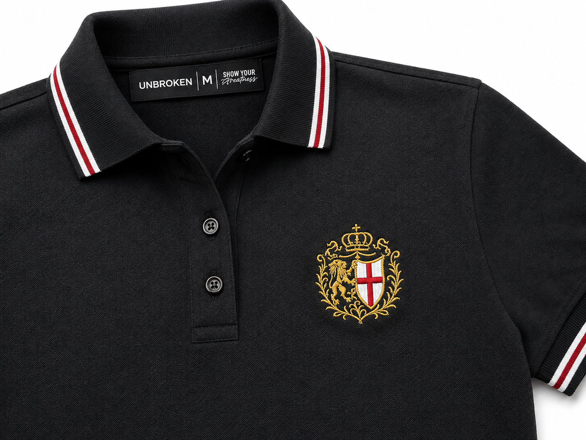 QUEEN POLO T-SHIRT de Unbroken - detalle 4