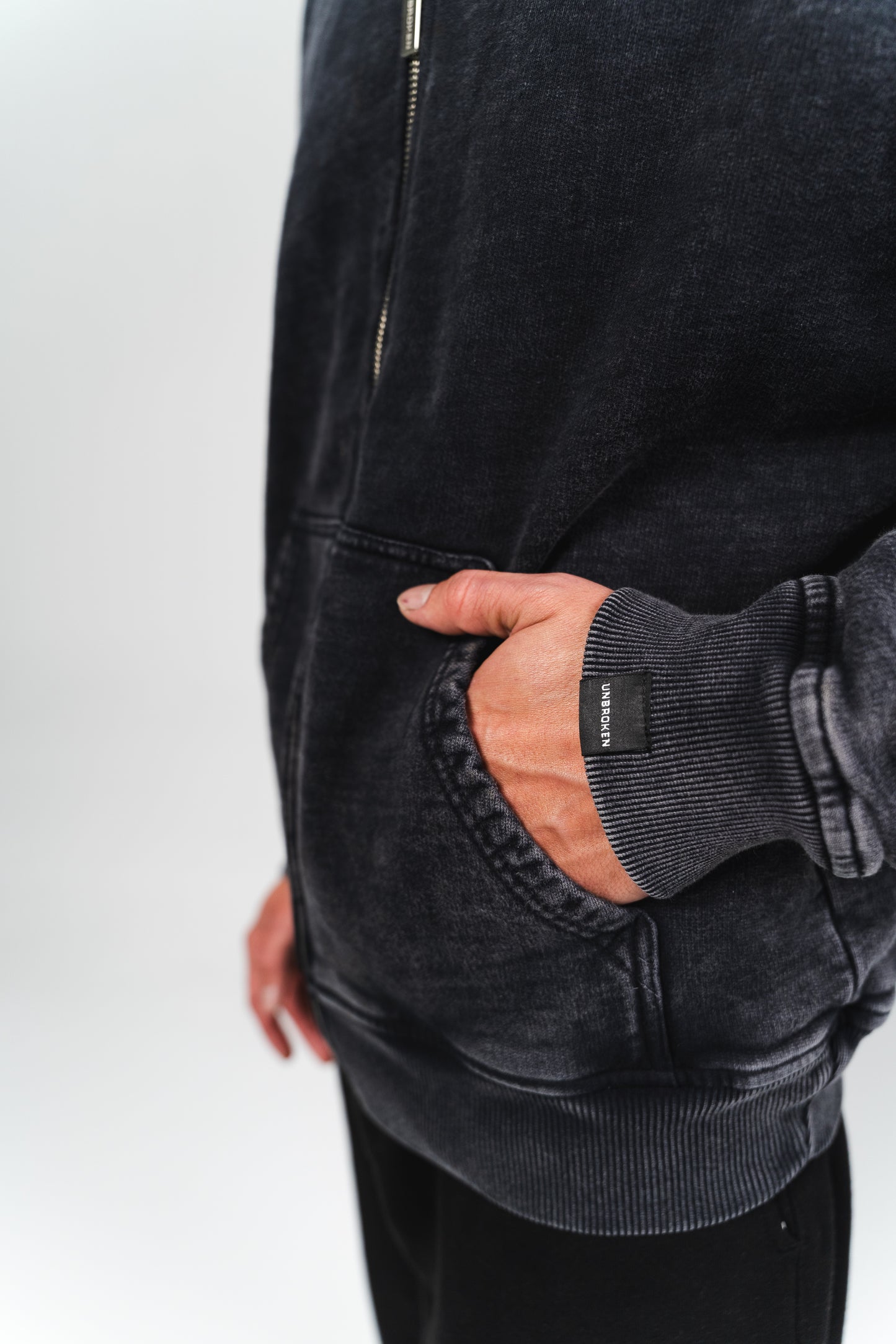 UNBROKEN ZIP HOODIE — HEAVYWEIGHT 420G